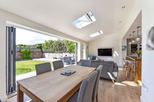 Extended Family & Dining Room- click for photo gallery